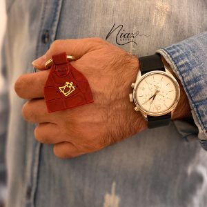 جاسوئیچی عشق