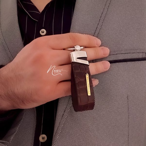 جاسوئیچی پلاک طلا