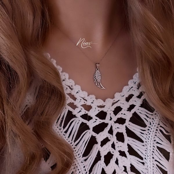 آویز بال