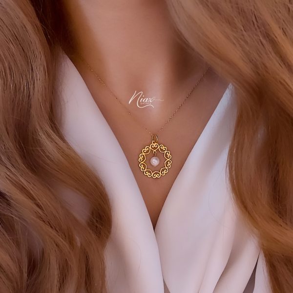 آویز دایره قلبی با مروارید