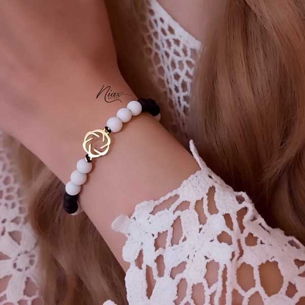 دستبند مهره گل