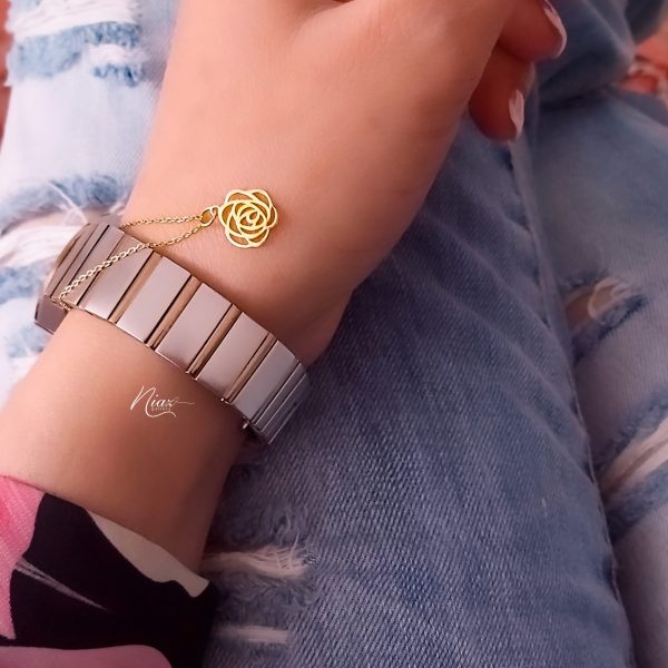 آویز ساعت گل