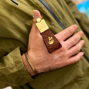 جاسوئیچی عشق