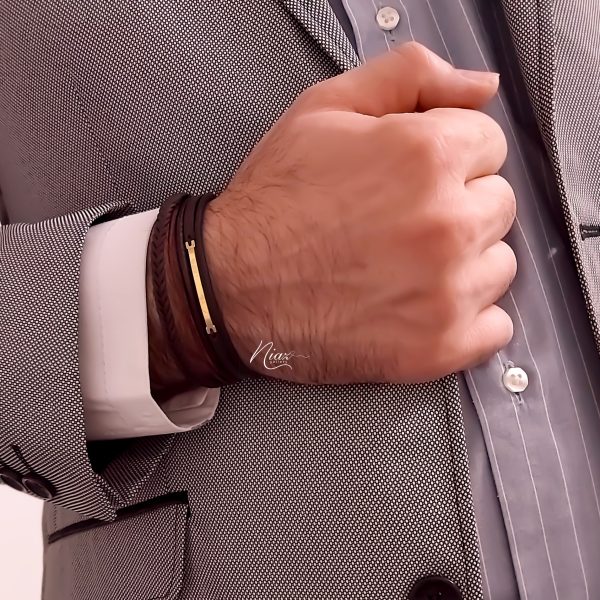 دستبند چرم