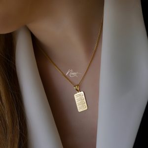 آویز با حکاکی چهارقل