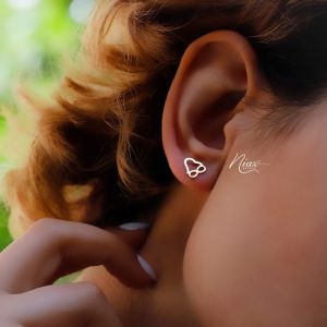 گوشواره میخی قلب و بینهایت
