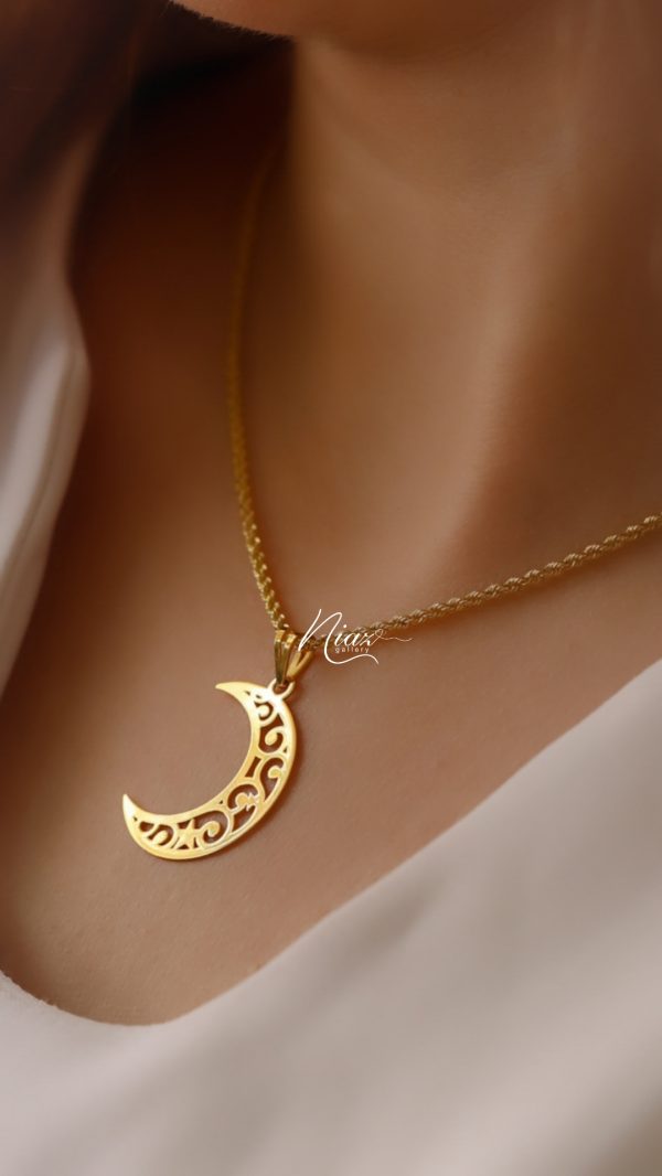 آویز ماه