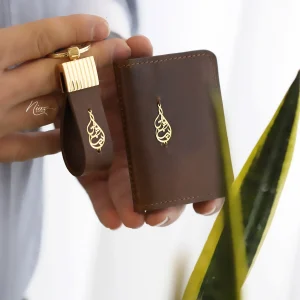 جاسوییچی و کیف پناه من